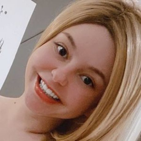 Nacktes geleaktes OnlyFans-Foto von Bree Olson