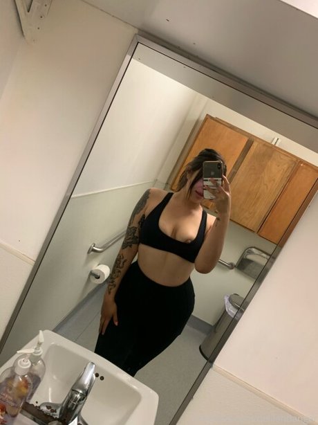 Nacktes geleaktes OnlyFans-Foto von Delilah Danger