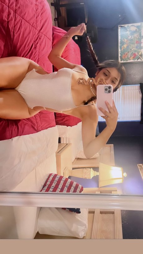 Nacktes geleaktes OnlyFans-Foto von Baby Des