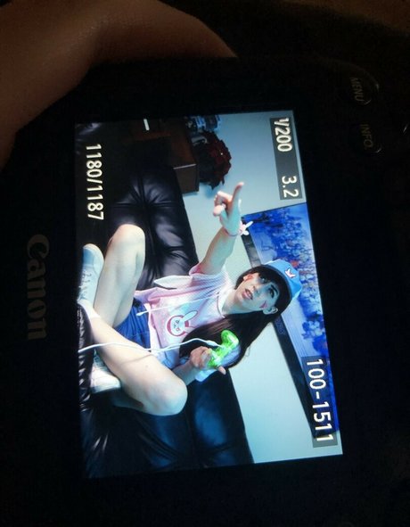 Nacktes geleaktes OnlyFans-Foto von Michi Midnight