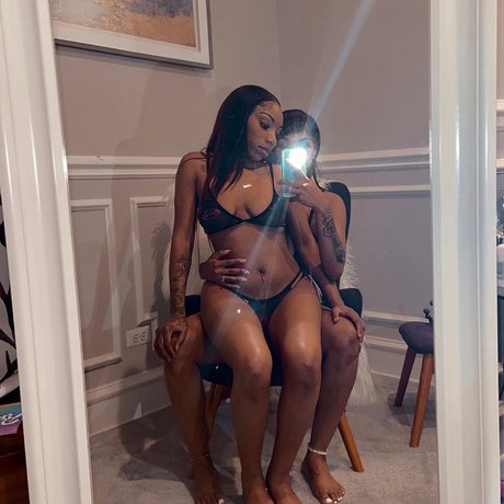 Lola and Moni