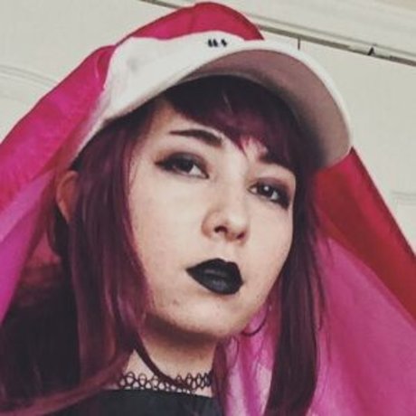 Nacktes geleaktes OnlyFans-Foto von Boogainvillea
