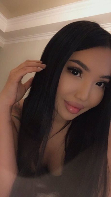Nacktes geleaktes OnlyFans-Foto von Elikacutee