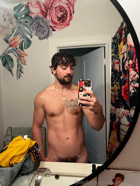 Nacktes geleaktes OnlyFans-Foto von Colt Classic