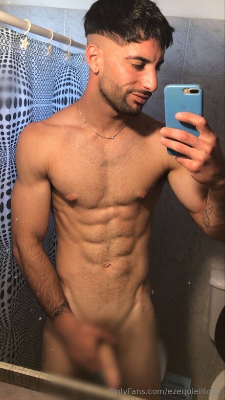 Ezequielito12