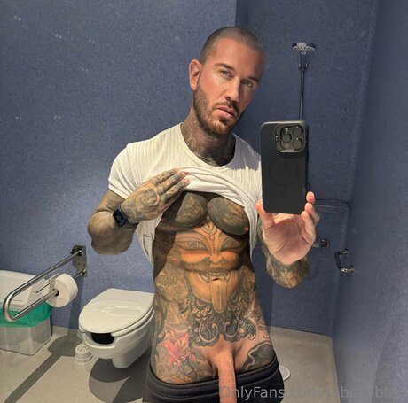 Tobias Bleu