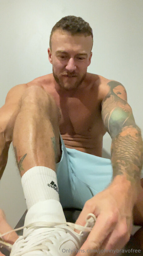 Johnnybravofree