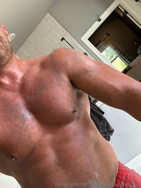 Sensualhusband03