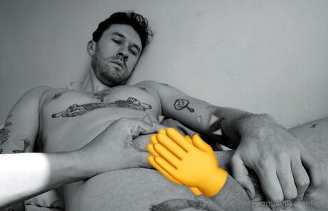 Nacktes geleaktes OnlyFans-Foto von Kinkieranfree