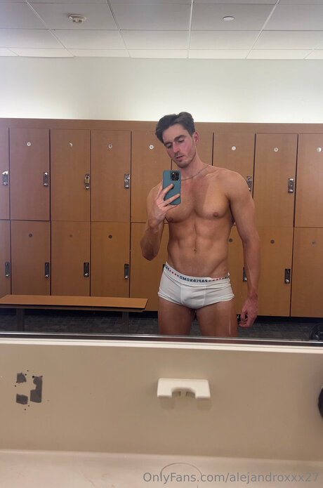 Alejandroxxx27