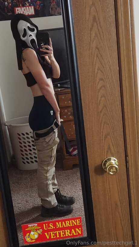 Pesttechgirl 1
