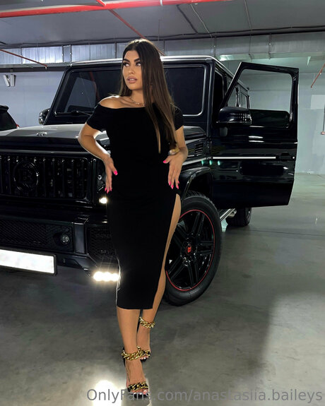 Nacktes geleaktes OnlyFans-Foto von Mia Maddison