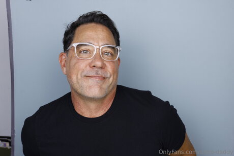 Nacktes geleaktes OnlyFans-Foto von Astro Daddy
