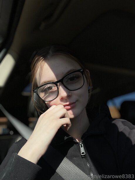 Nacktes geleaktes OnlyFans-Foto von Elizarowe8383