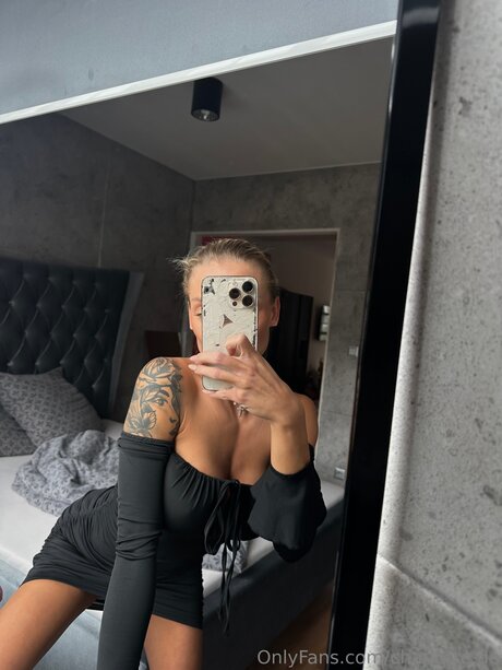 Charlotte De