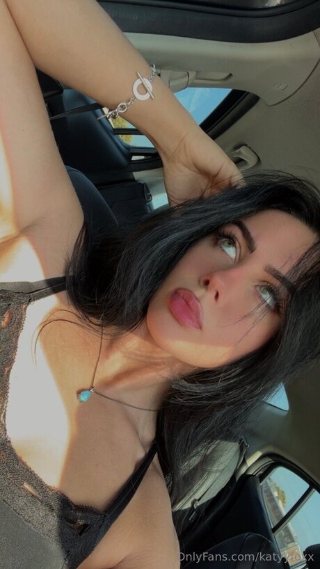 Katyyfoxx