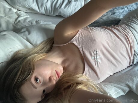 Babyemilyx