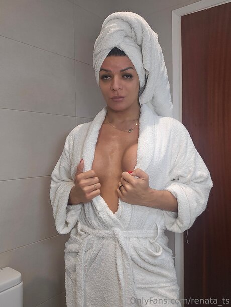 Nacktes geleaktes OnlyFans-Foto von Renata Ts