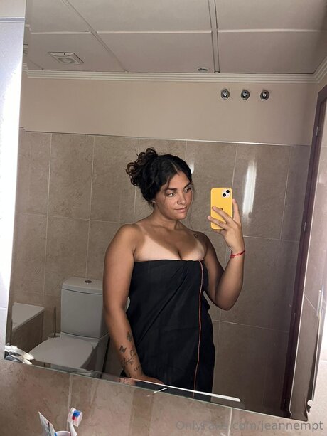 Nacktes geleaktes OnlyFans-Foto von Dkpjeanne