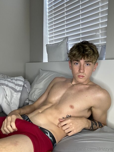 Nacktes geleaktes OnlyFans-Foto von Drizzyoj