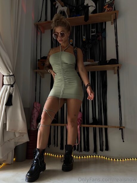 Nacktes geleaktes OnlyFans-Foto von Realsnow