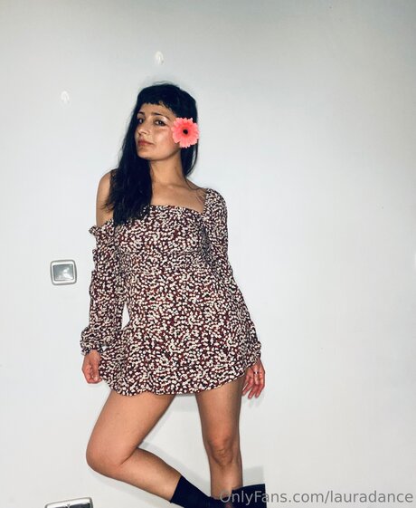 Nacktes geleaktes OnlyFans-Foto von Lauradance