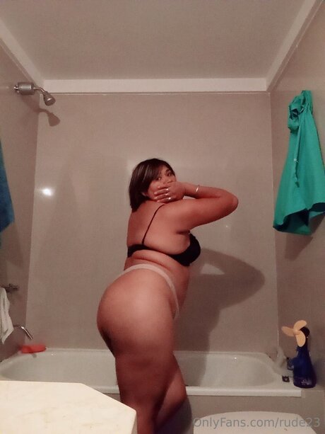 Nacktes geleaktes OnlyFans-Foto von Rude23