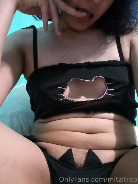 Nacktes geleaktes OnlyFans-Foto von Mitzitrap