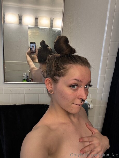 Nacktes geleaktes OnlyFans-Foto von Jinx Fae