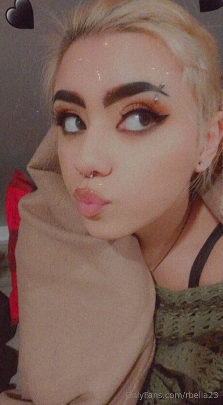 Rbella23