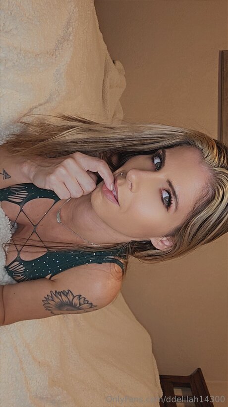 Nacktes geleaktes OnlyFans-Foto von Ddelilah14300