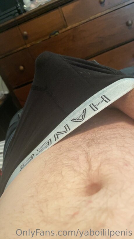 Nacktes geleaktes OnlyFans-Foto von Yaboililpenis