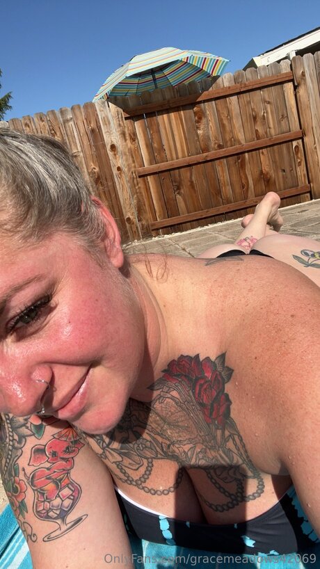 Nacktes geleaktes OnlyFans-Foto von Gracemeadows42069