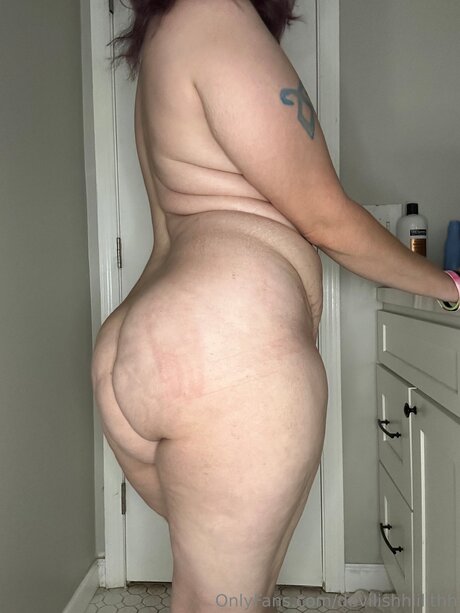 Nacktes geleaktes OnlyFans-Foto von Devilishhlilithh
