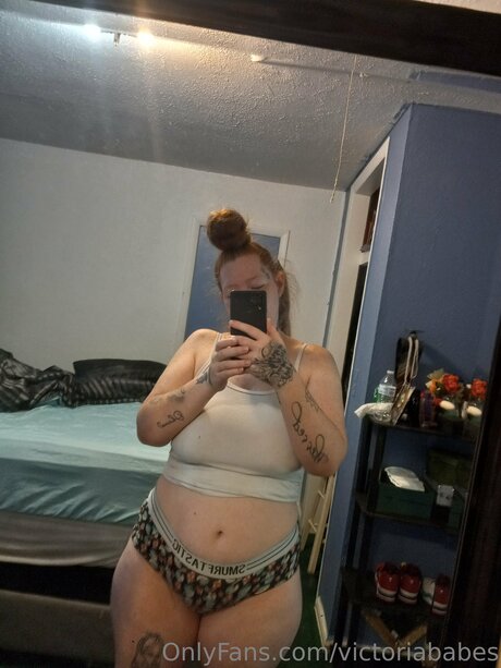 Nacktes geleaktes OnlyFans-Foto von Victoriababes