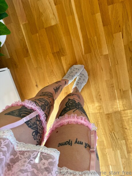 Valerie 05