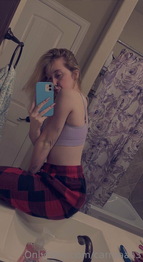 Nacktes geleaktes OnlyFans-Foto von Carraaaa3
