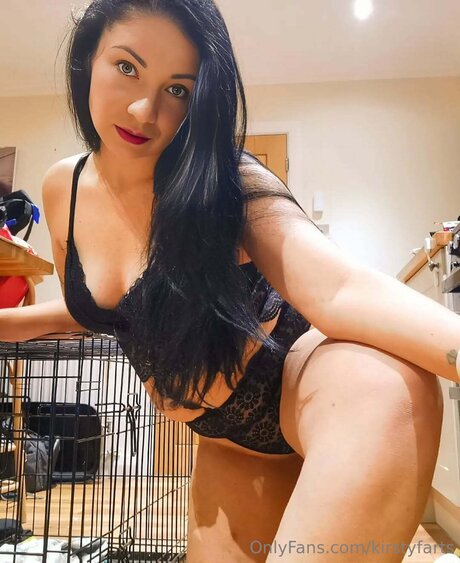 Nacktes geleaktes OnlyFans-Foto von Kirstyfarts