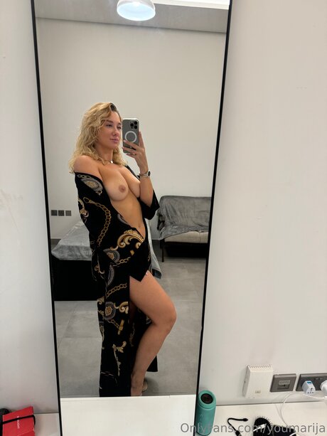 Nacktes geleaktes OnlyFans-Foto von Youmarija