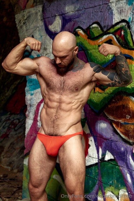 Nacktes geleaktes OnlyFans-Foto von Edgerbrodlfree