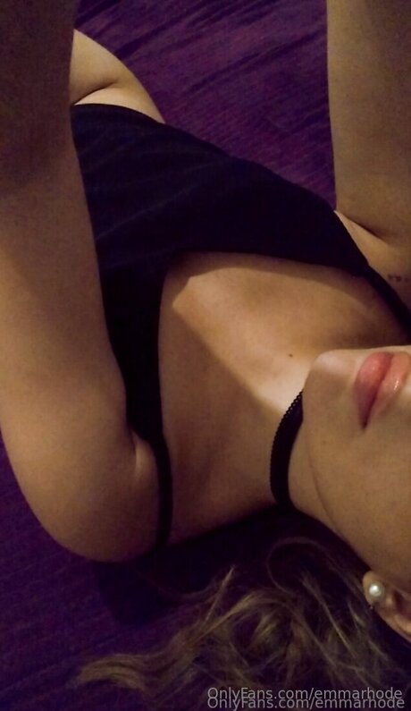 Emmarhode Nacktes geleaktes OnlyFans-Foto von Emmarhode #17