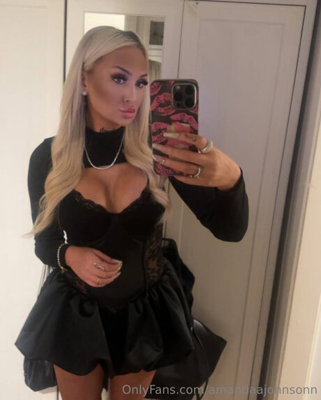 Nacktes geleaktes OnlyFans-Foto von Amandaajohnsonn