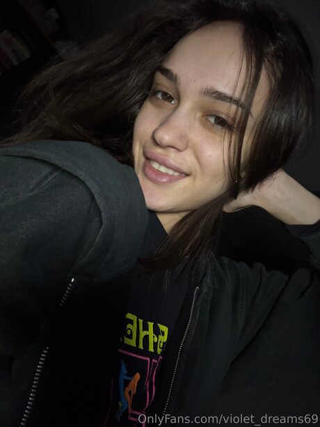 Violet Dreams69