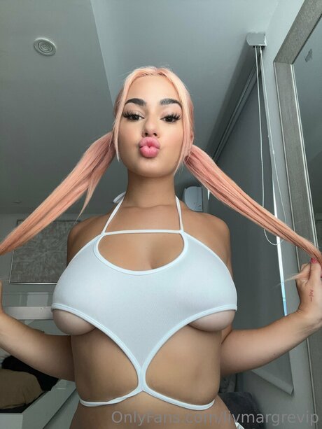 Oliviasnoww69