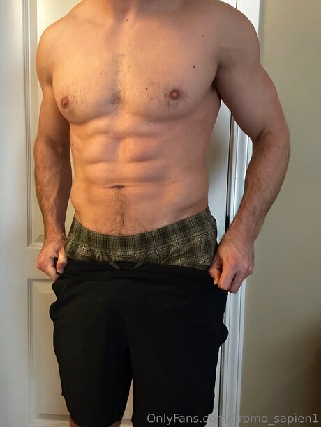 Nacktes geleaktes OnlyFans-Foto von Bromo Sapien1