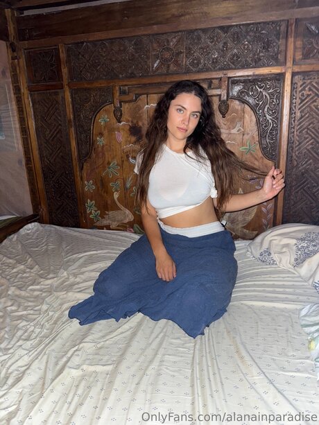 Nacktes geleaktes OnlyFans-Foto von Alanainparadise