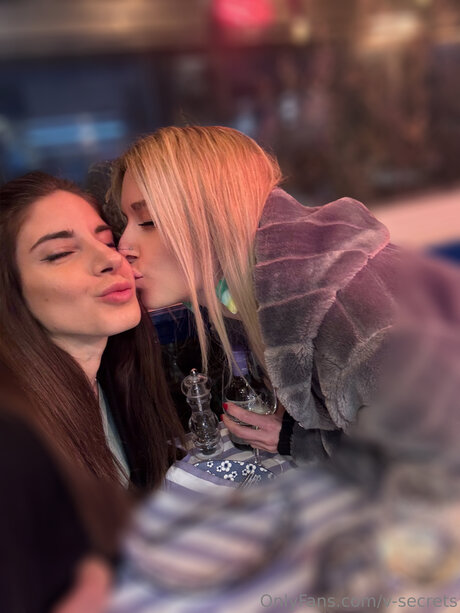 Nacktes geleaktes OnlyFans-Foto von V Secrets