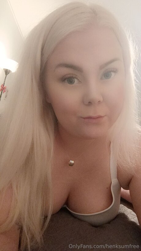 Nacktes geleaktes OnlyFans-Foto von Henksumfree
