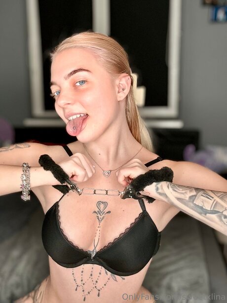 Nacktes geleaktes OnlyFans-Foto von Sweetxlina