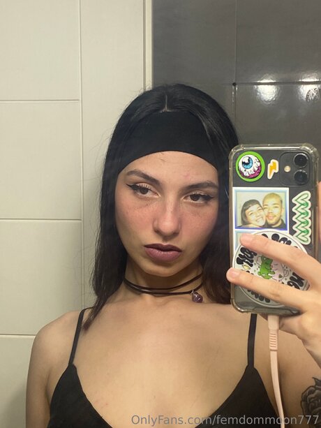 Baddieluna777